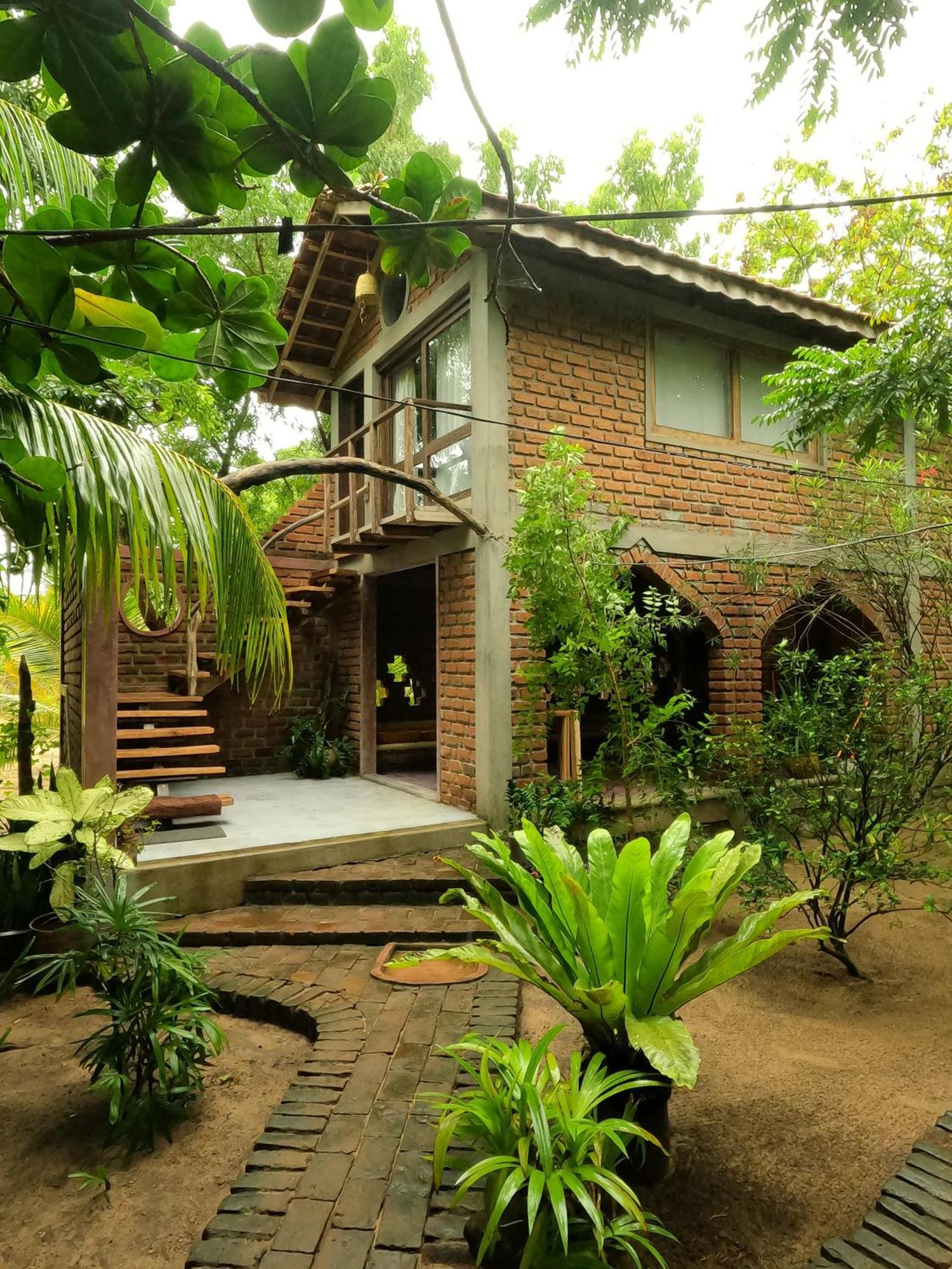 بوتوفيل Monsoon Eco Resort - Whisky Point Arugambay الغرفة الصورة